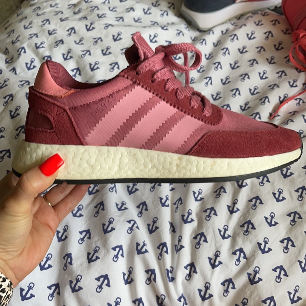 Pink adidas, women’s size 6